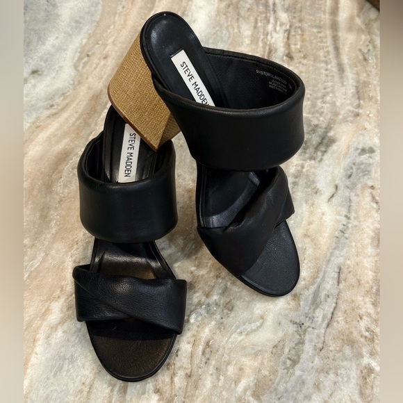 Women’s STEVE MADDEN Masterful black leather block heeled sandals- Size 10 - Picture 6 of 9